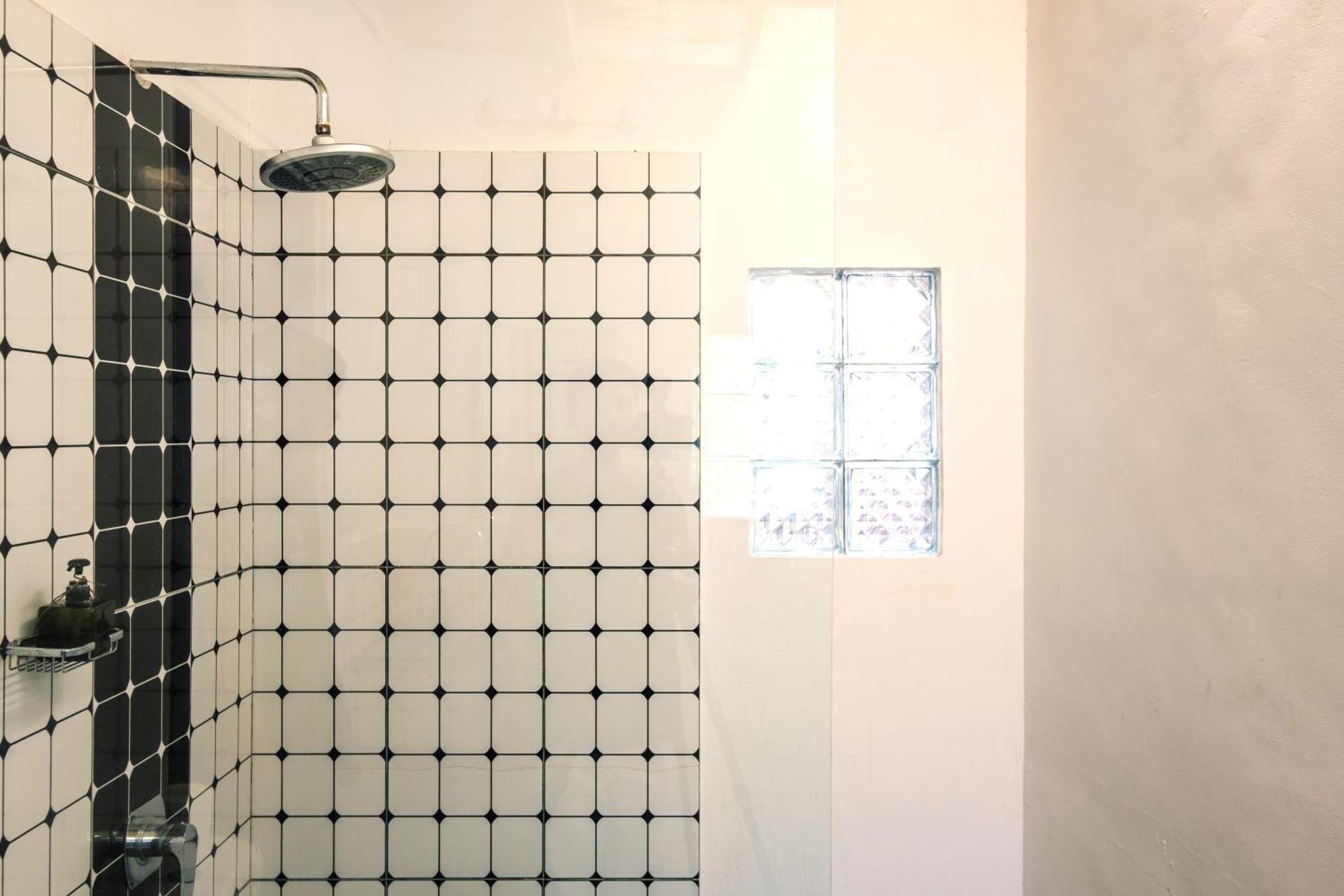 Mewali Villa'S Kuta  Zewnętrze zdjęcie